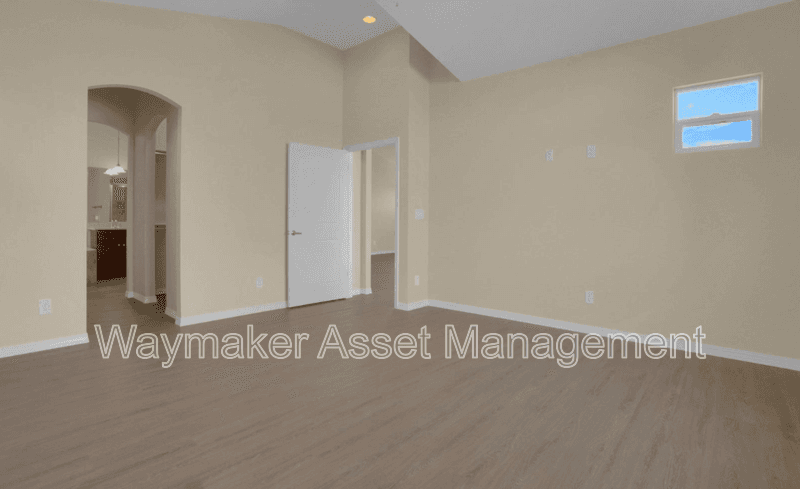 Peyton House: 6594 Gelbvieh Road