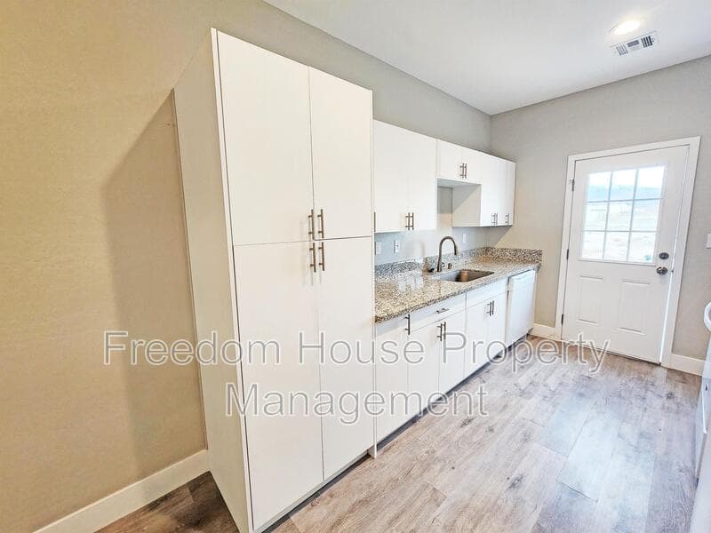 Pahrump Condo: 2021 Galaxy Street - 2