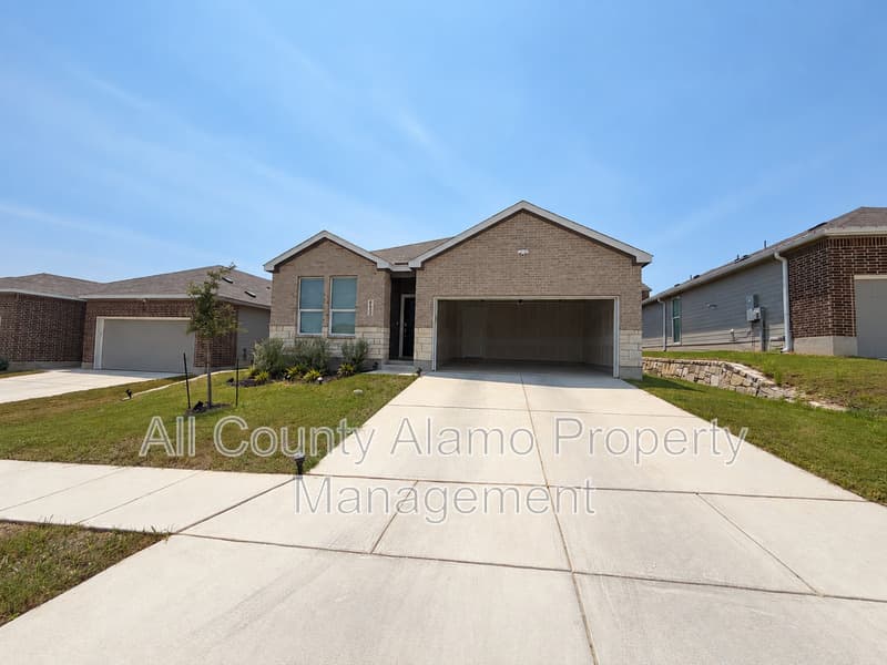 Converse House: 6632 Titan Park