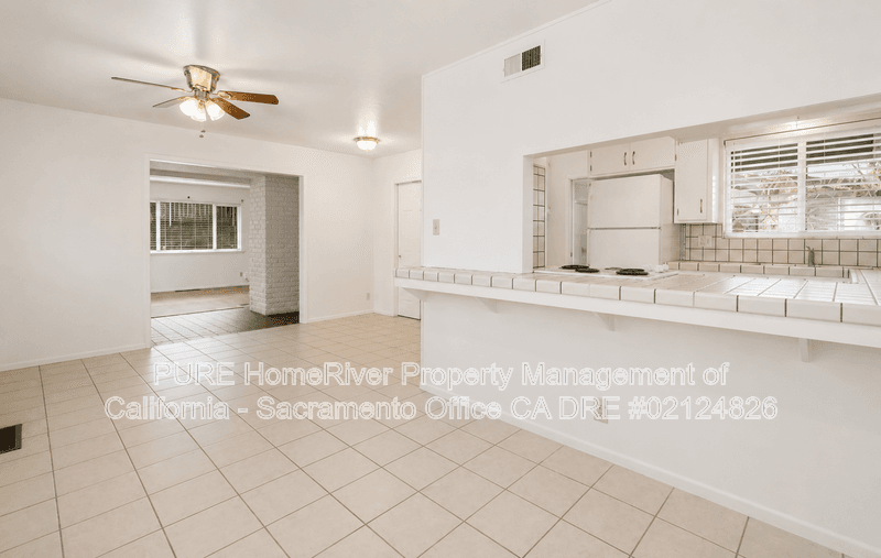 Fair Oaks House: 4137 Pennsylvania Ave
