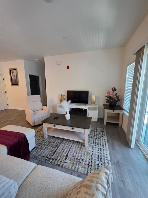Sacramento Condo: 6475 Stockton Boulevard