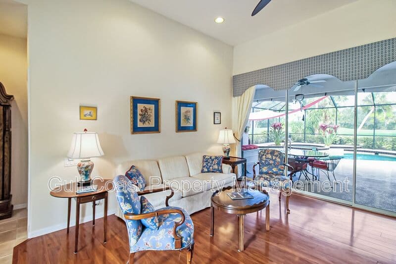Nokomis House: 2107 Calusa Lakes Blvd