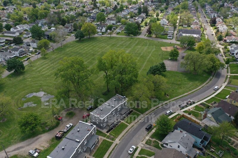 Columbus Condo: 436 Columbian Ave