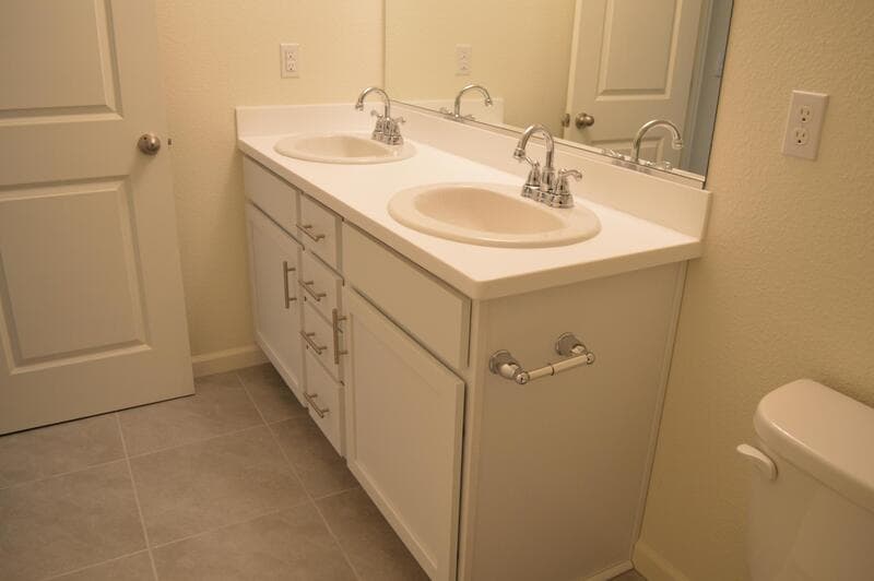 Merced House: 263 Shafer Avenue