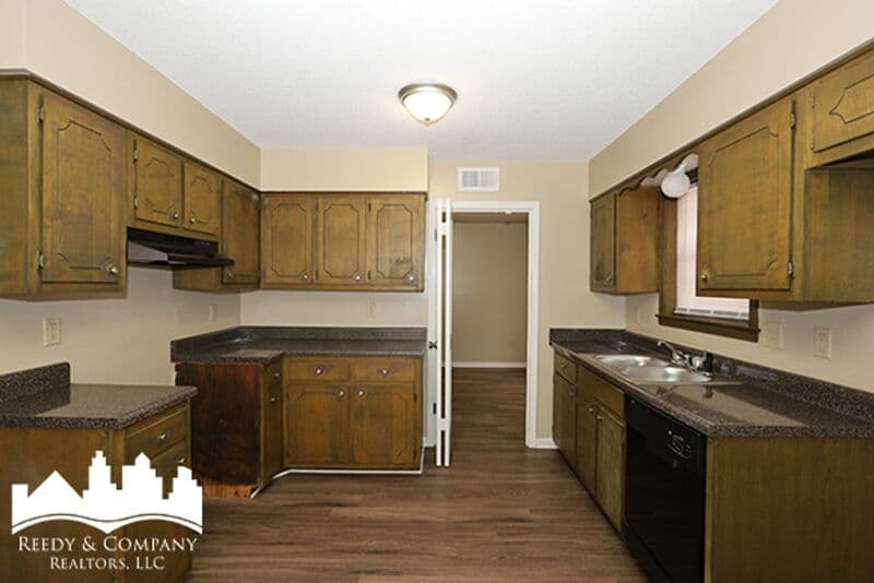 Bartlett House: 3234 Lichen Dr