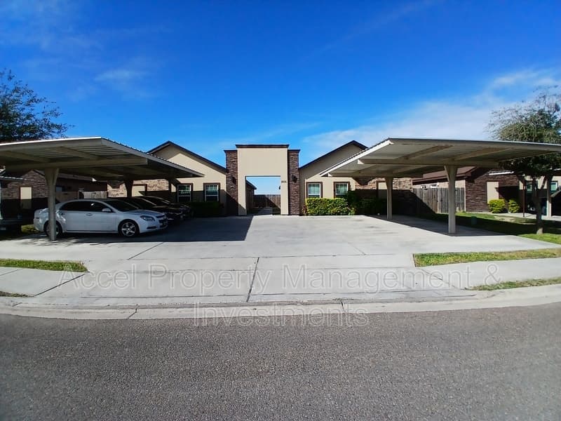 Edinburg Condo: 1805 Cari Nicole Ave.