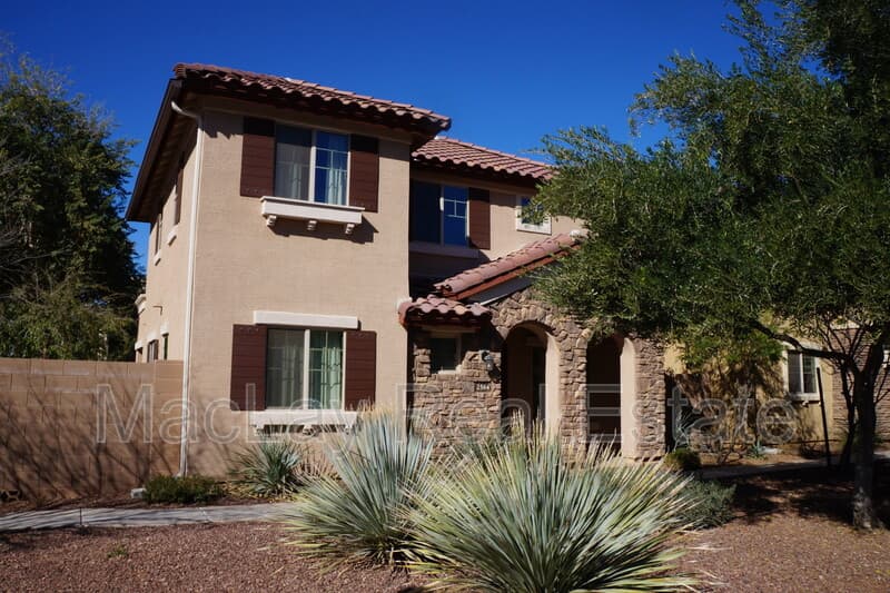 Gilbert Townhome: 2564 E Vermont Dr