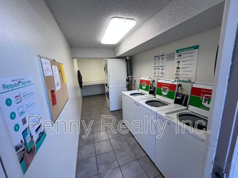 San Diego Condo: 6210 Agee St.