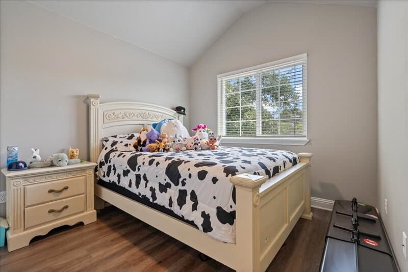 Lago Vista Condo: 5800 Club House Drive A