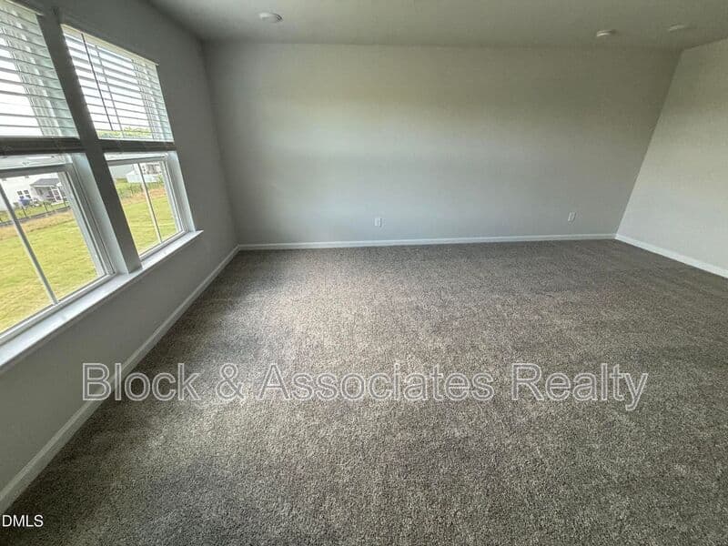 Durham House: 3230 Pelican Lane