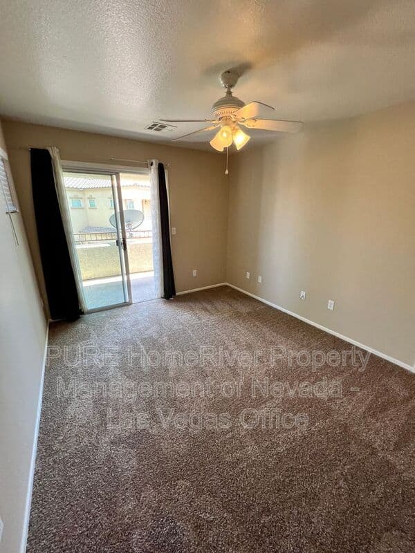 North Las Vegas House: 6109 Blue Luna Street