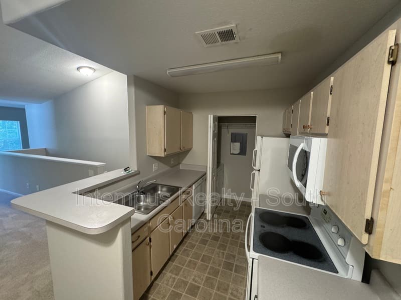 Bluffton Condo: 897 Fording Island Rd