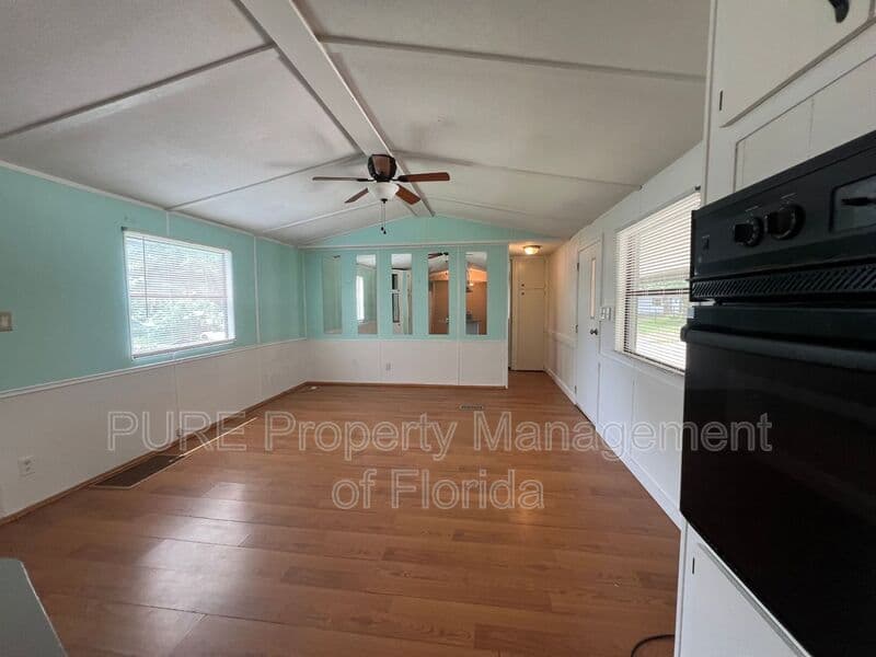 Ocala House: 5401 SE 28th Ct