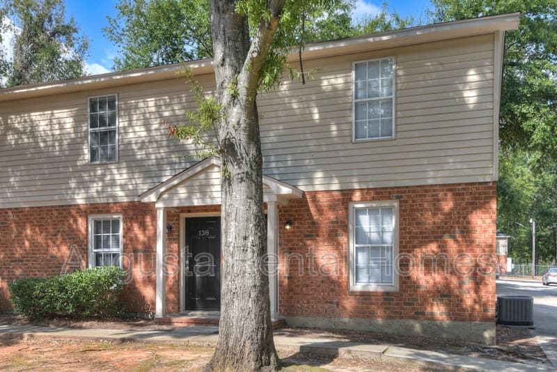 North Augusta Townhome: 138 Chalet North Boulevard - 138