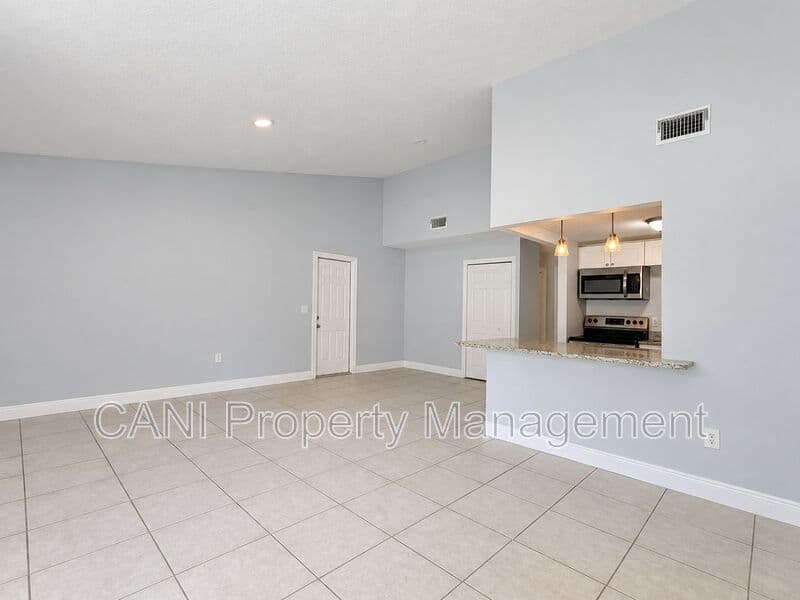 New Smyrna Beach House: 23 Country Club Drive