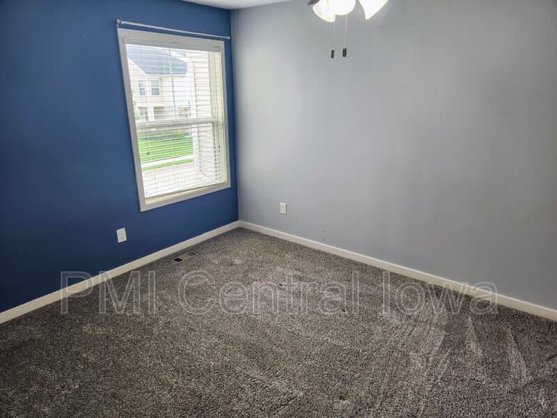 West Des Moines Townhome: 186 79th Street