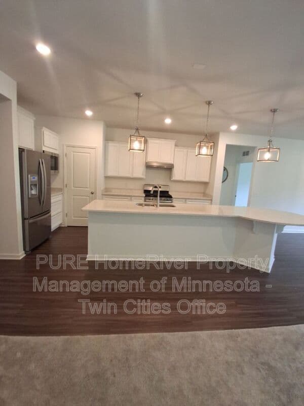 Woodbury House: 4739 Schilling Ct