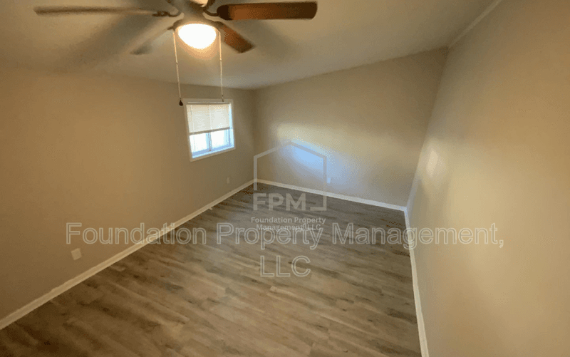 Memphis House: 3840 McCain Road