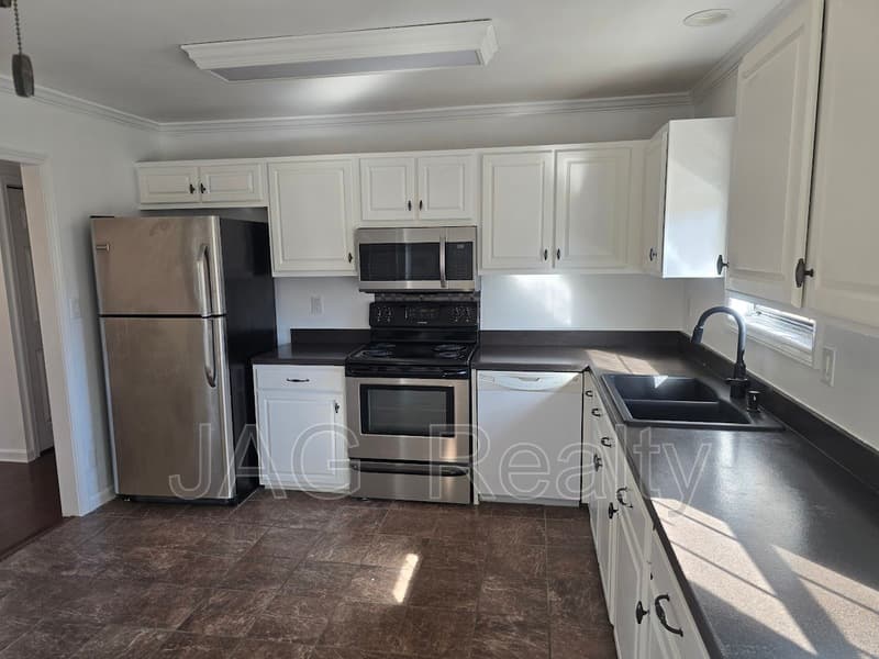 Indian Trail House: 4904 West Street
