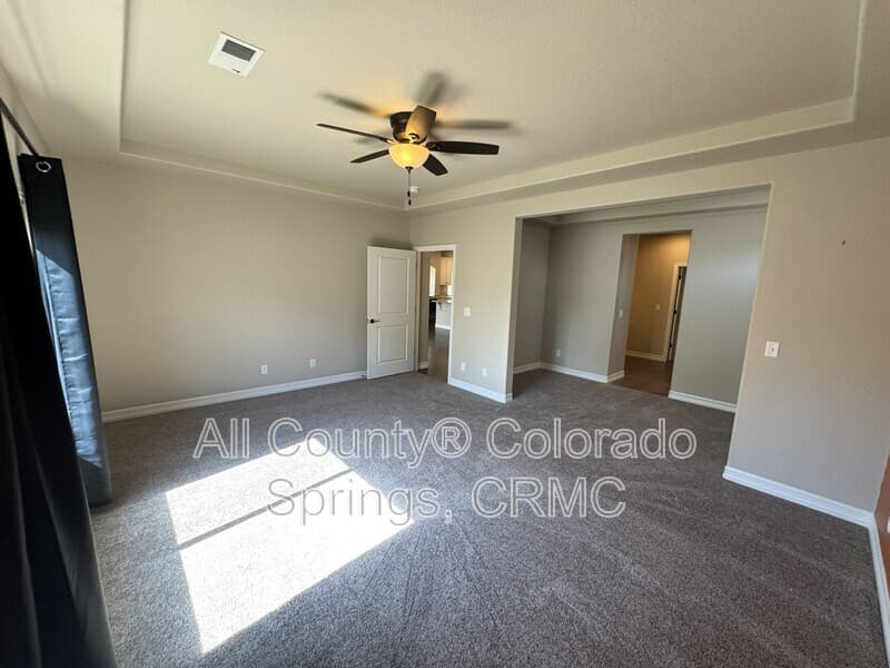 Fountain House: 7941 Whistlestop Lane