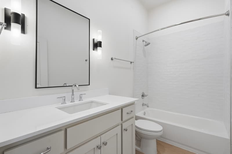 Fort Worth House: 3206 McCart Avenue