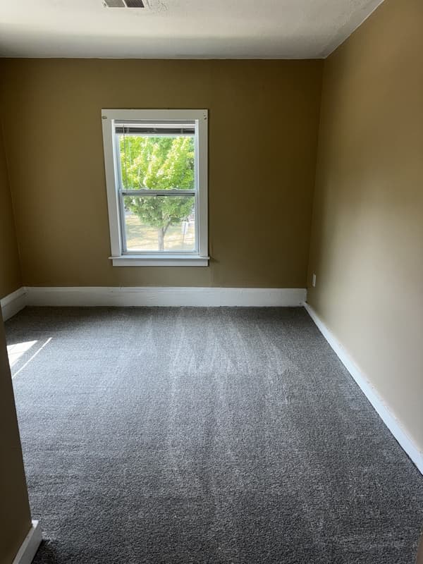 Ypsilanti Condo: 716 Pearl Street