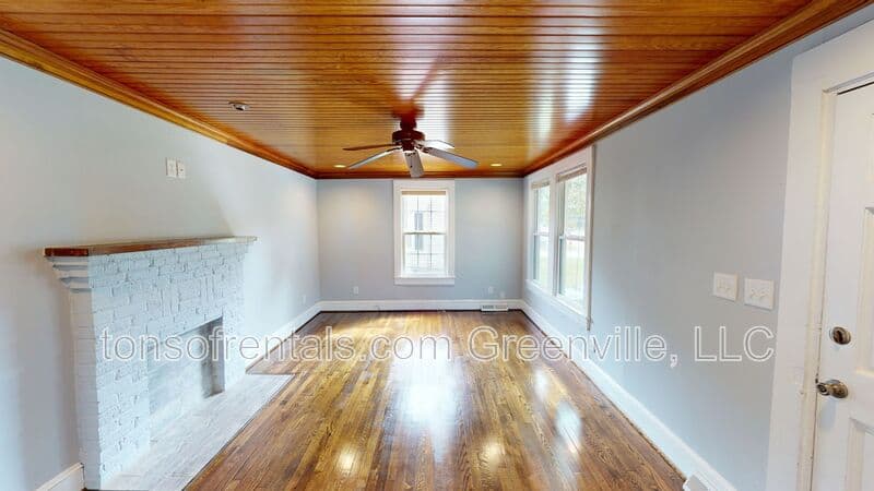 Greenville House: 505 State Park Road