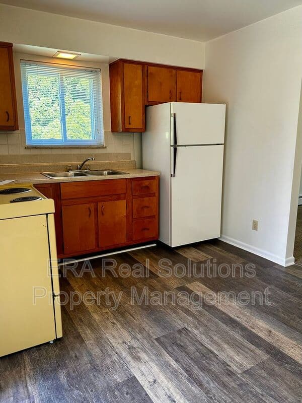 Cincinnati Condo: 229 Rockaway Avenue