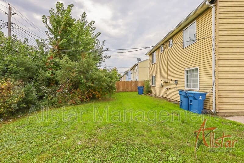 Lorain House: 1321 Massachusetts Ave