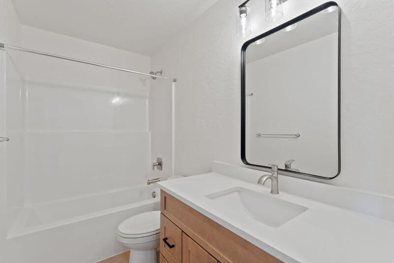 Spokane Valley Condo: 19304 East Sprague Avenue - 1