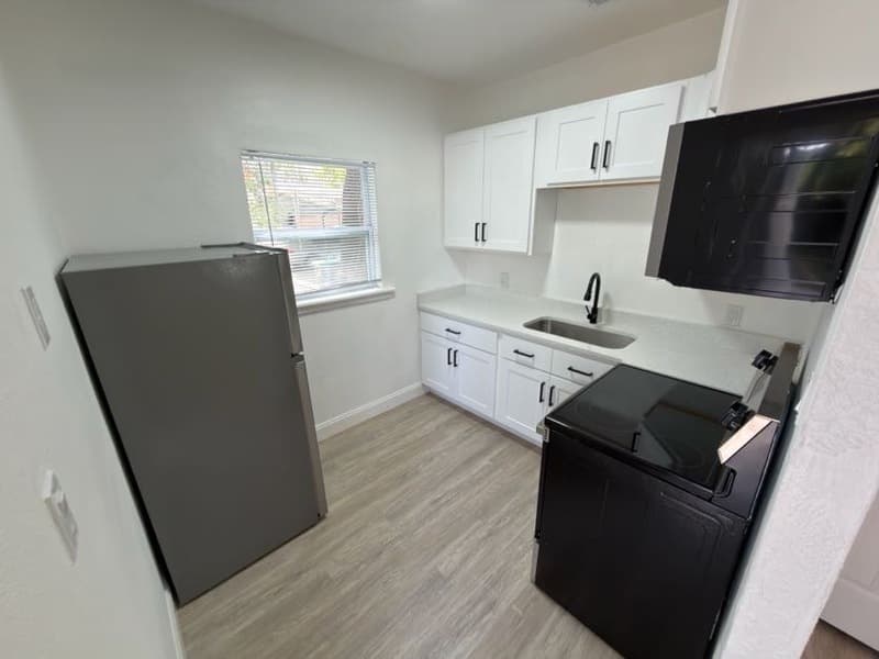 Apopka Condo: 37 West 17th Street