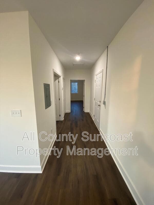 Monticello Condo: 170 E Dogwood St