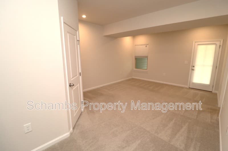 Cary Townhome: 1242 Channing Park Cir