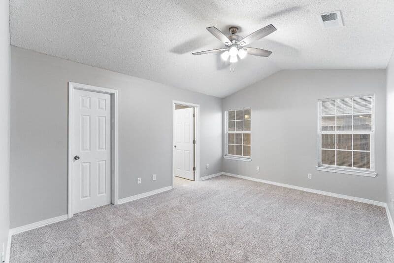 Crestview House: 3014 La Salle Court