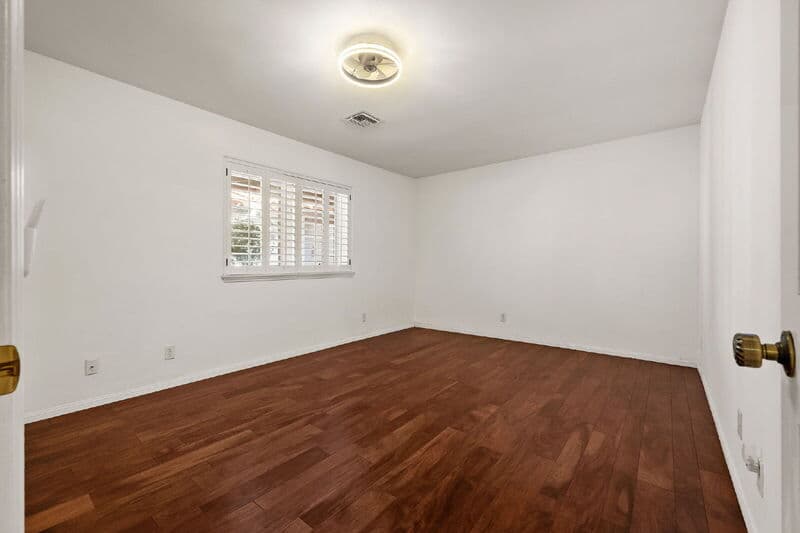 San Diego House: 18714 Bernardo Trails Dr