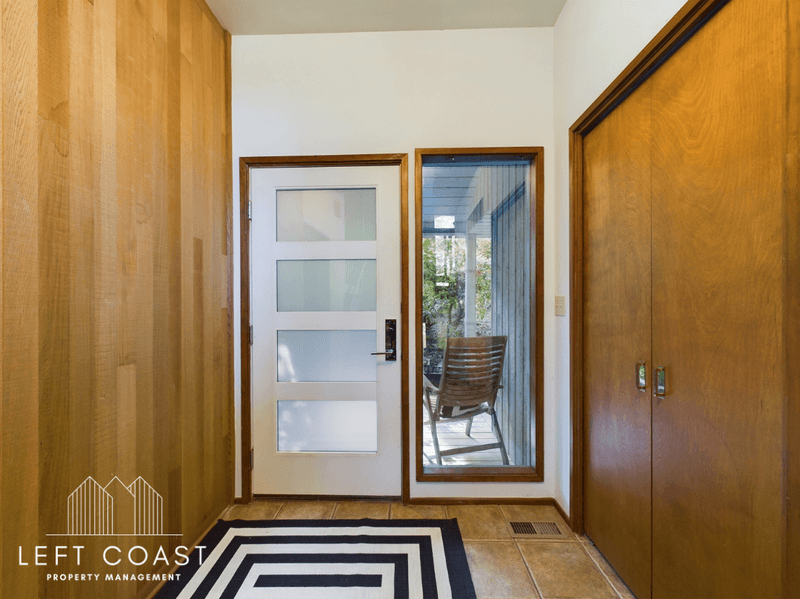 Lincoln City House: 132 Salishan Drive