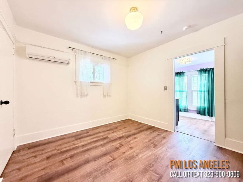 Los Angeles Condo: 4187 Denker Ave
