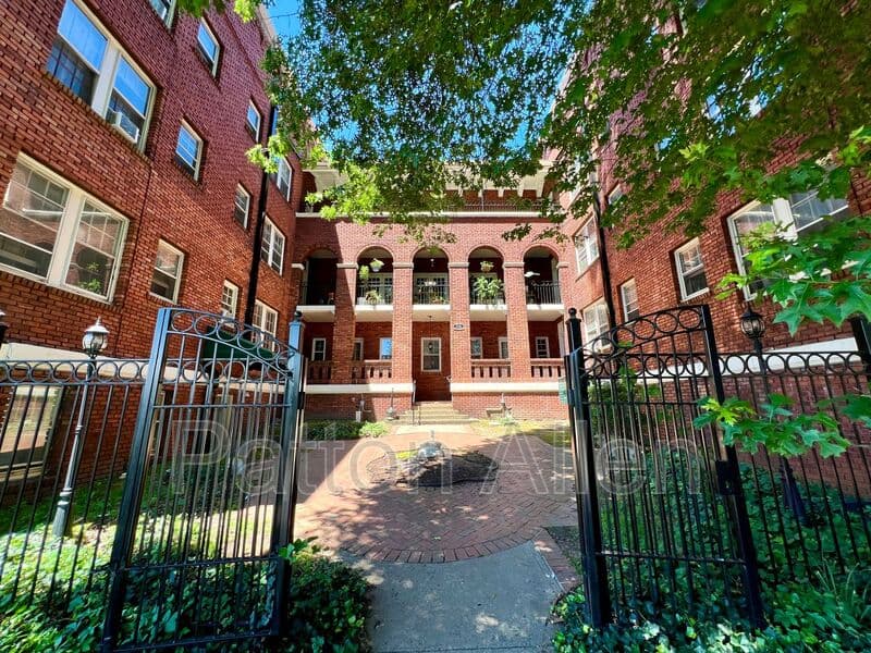 Asheville Condo: 116 East Chestnut Street