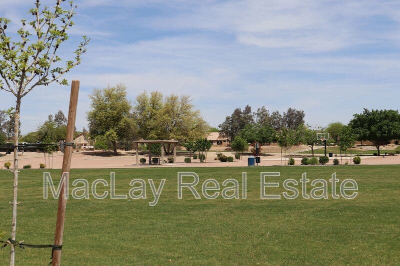 San Tan Valley House: 2372 E. Dust Devil Dr.