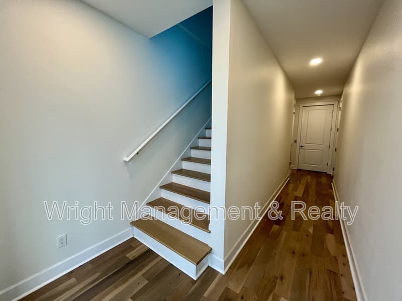 Dunedin Townhome: 821 Oak Bend Lane