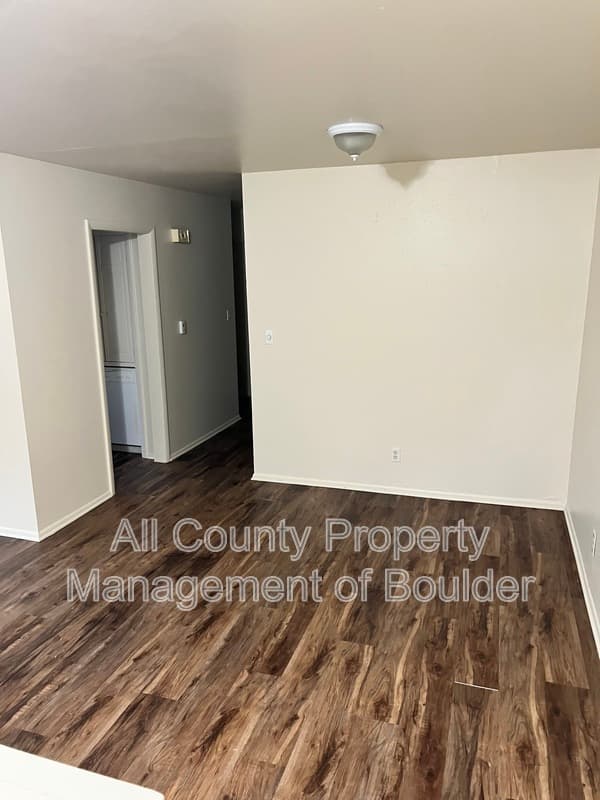 Boulder Condo: 4425 Comanche Dr