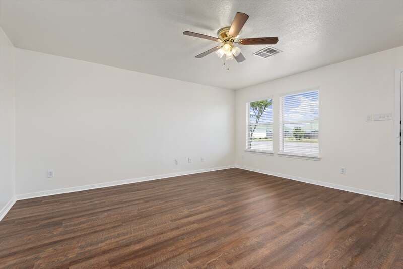 Dickinson Townhome: 2147 Aruba Calle