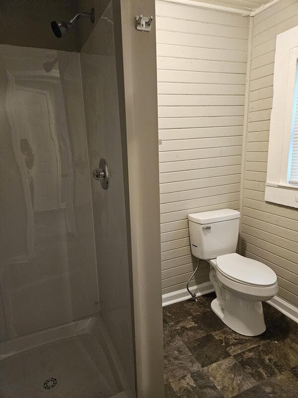 Winder Condo: 178 Georgia Ave - B