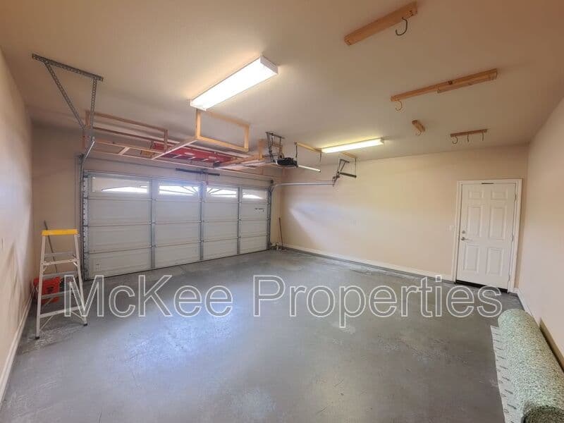 Imperial Beach House: 525 12th Street