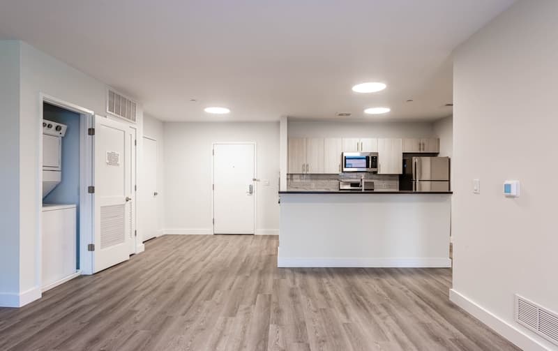 City of Orange Condo: 416 Highland Ave - 406