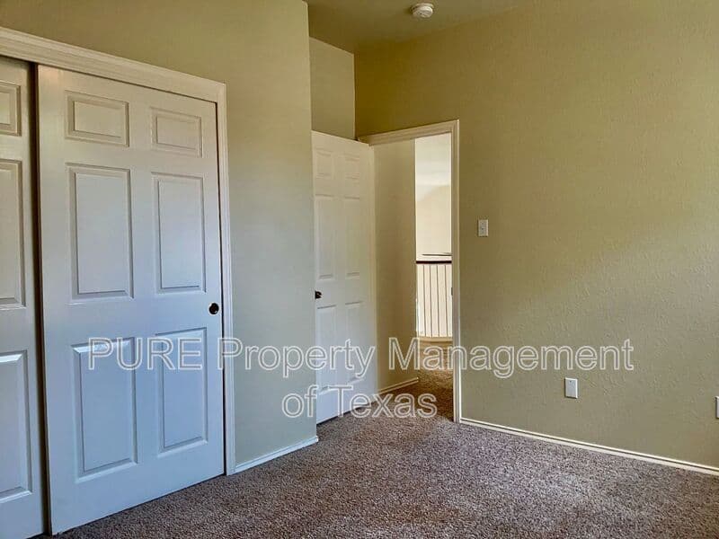 Round Rock House: 3123 Jazz St