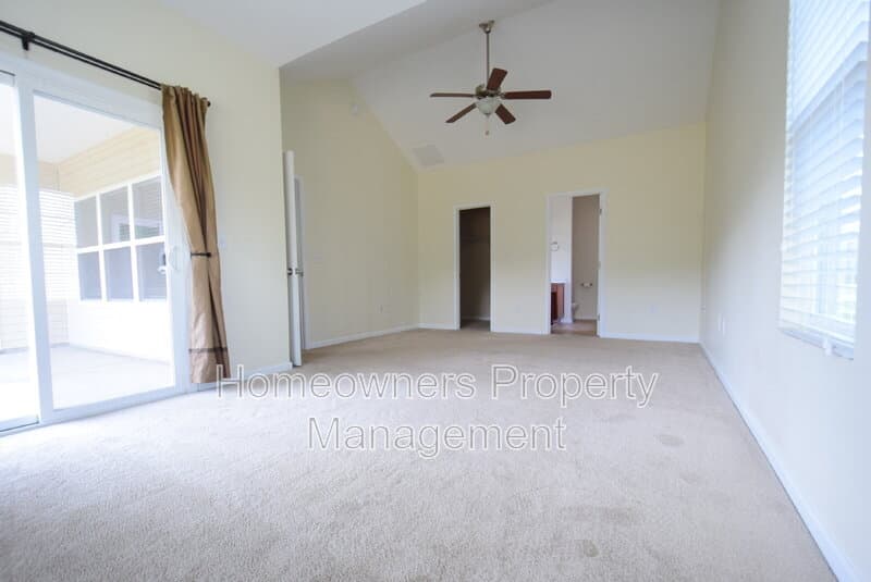 Hope Mills House: 2541 Spinnaker Dr.