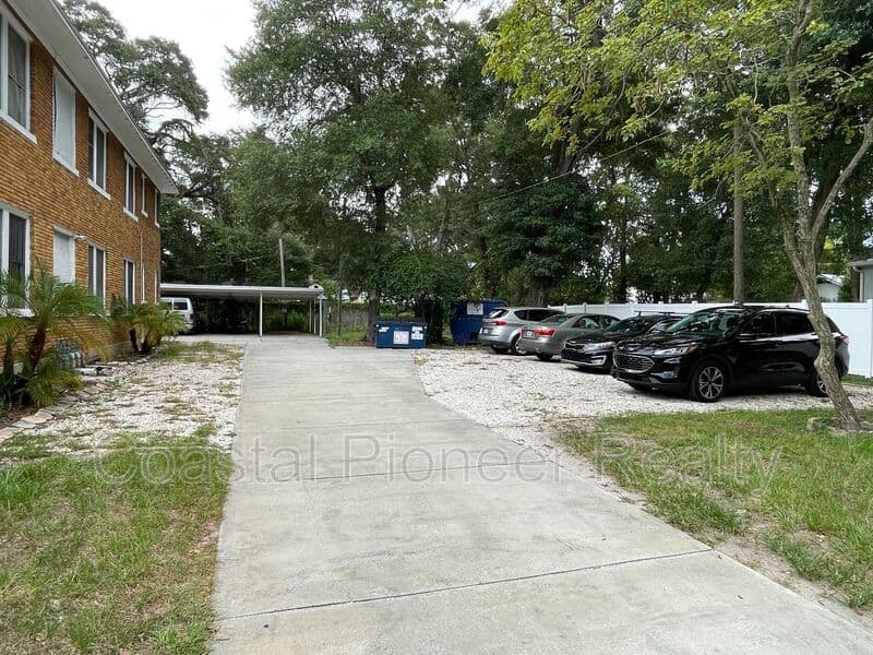 Tampa Condo: 4015 N Seminole Ave