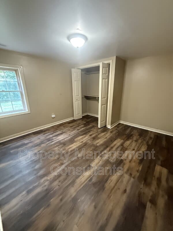 Sheffield Condo: 2804 East 18th Avenue
