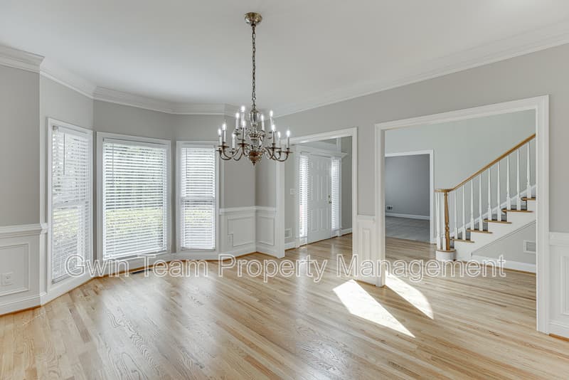 Duluth House: 9345 Riverclub Pkwy